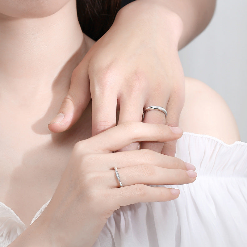 Simple Silver Couple Ring with Zircon