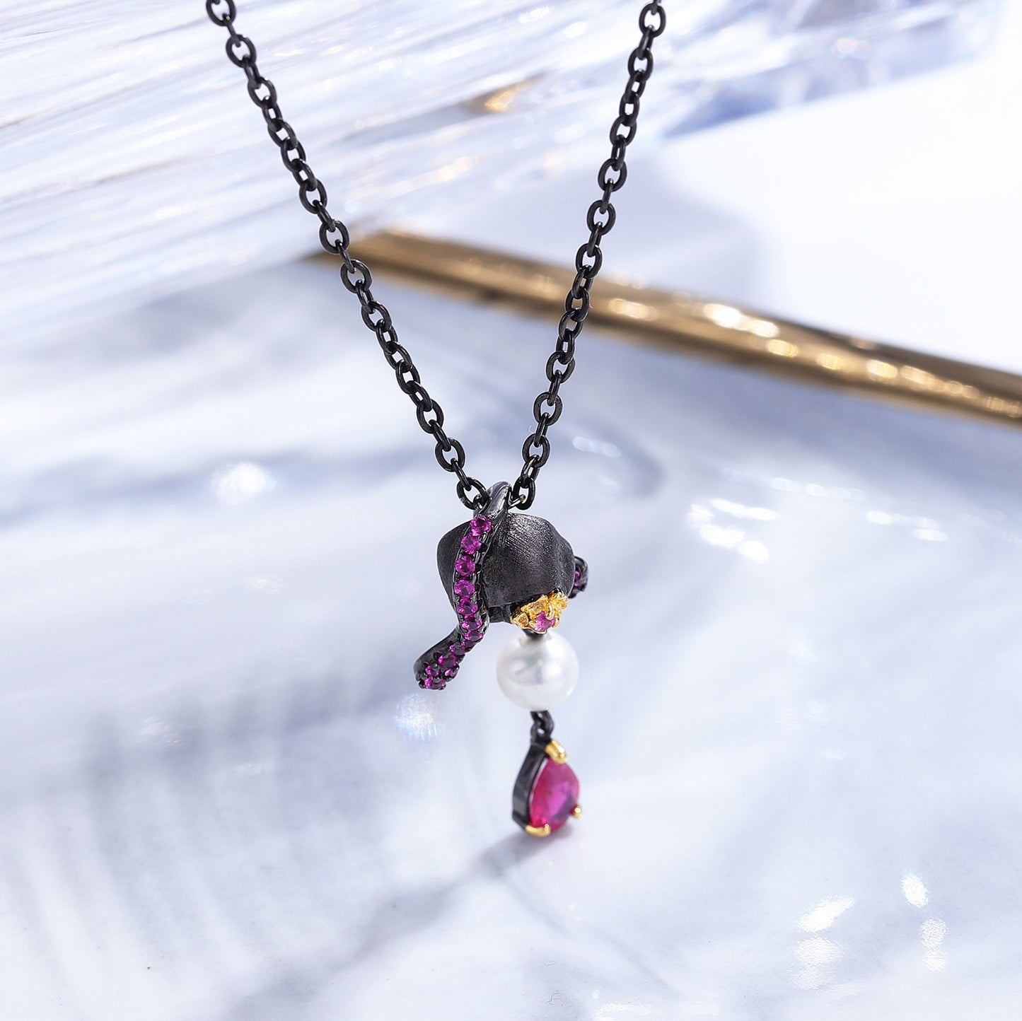 Dark Skull with Pearl and Red Treasure Pendant Silver Necklace for Women