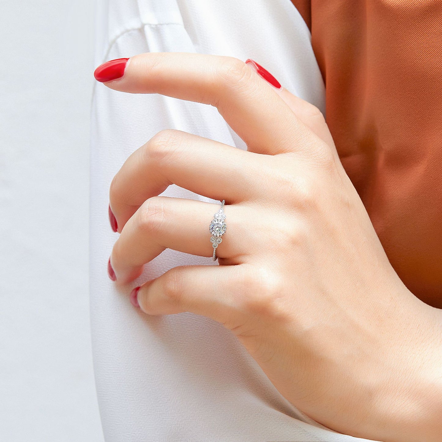 (0.5CT) Round Zircon Cathedral Silver Ring for Women