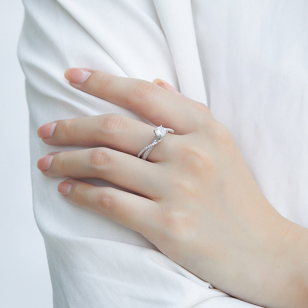 Round Zircon Split Shank Silver Ring