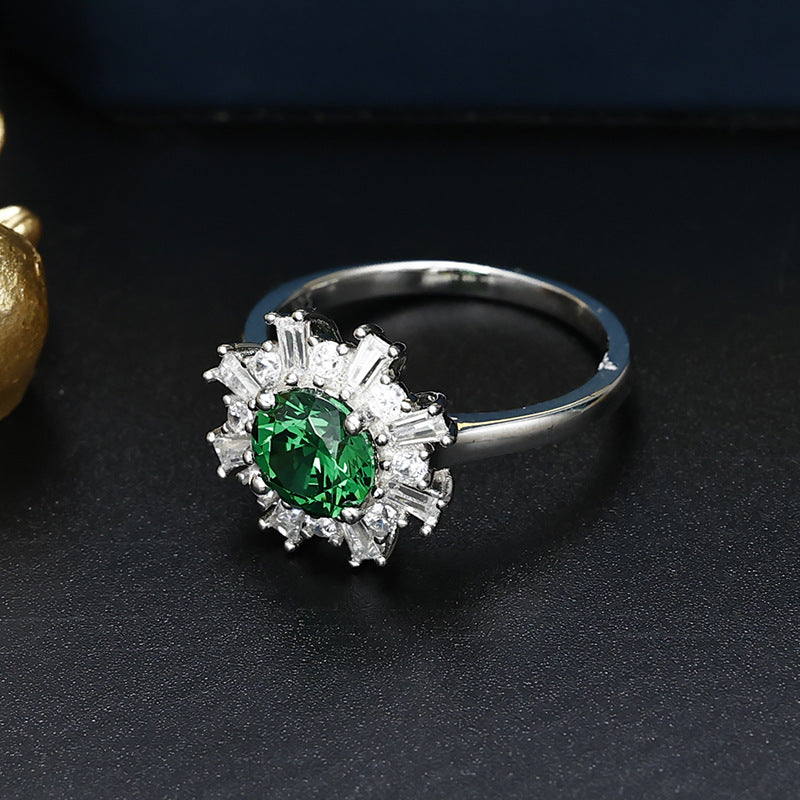 Round Cut Green Zircon Sun Halo Silver Ring