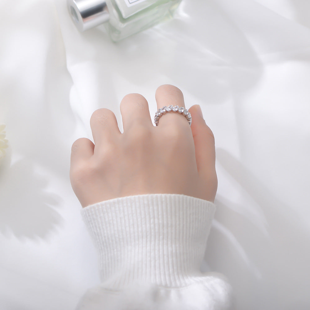 Circle of Water Drop White Zircon Sterling Silver Ring for Women