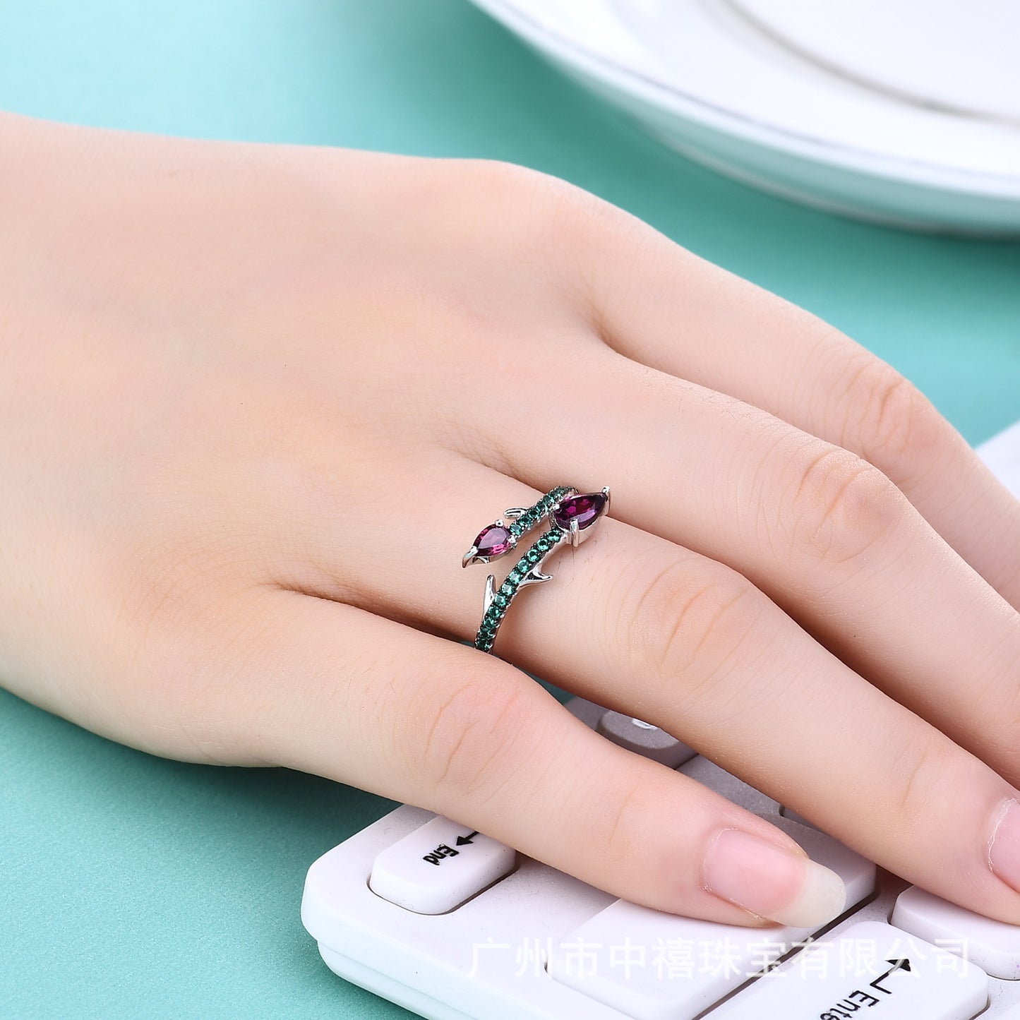Thorn Bud Designer Inlaid Natural Colourful Treasure Topaz Adjustable Silver Ring for Women