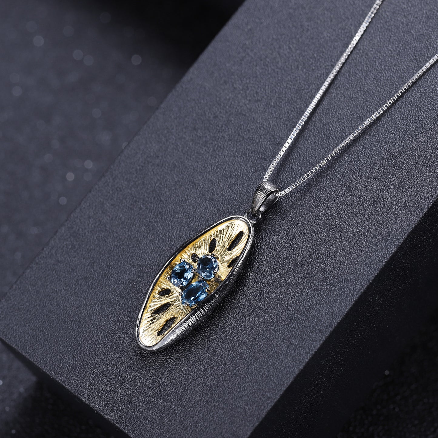 Italian Craft Design Vintage Luxury Sense Inlaid Natural Colourful Gemstone Pendant Silver Necklace for Women