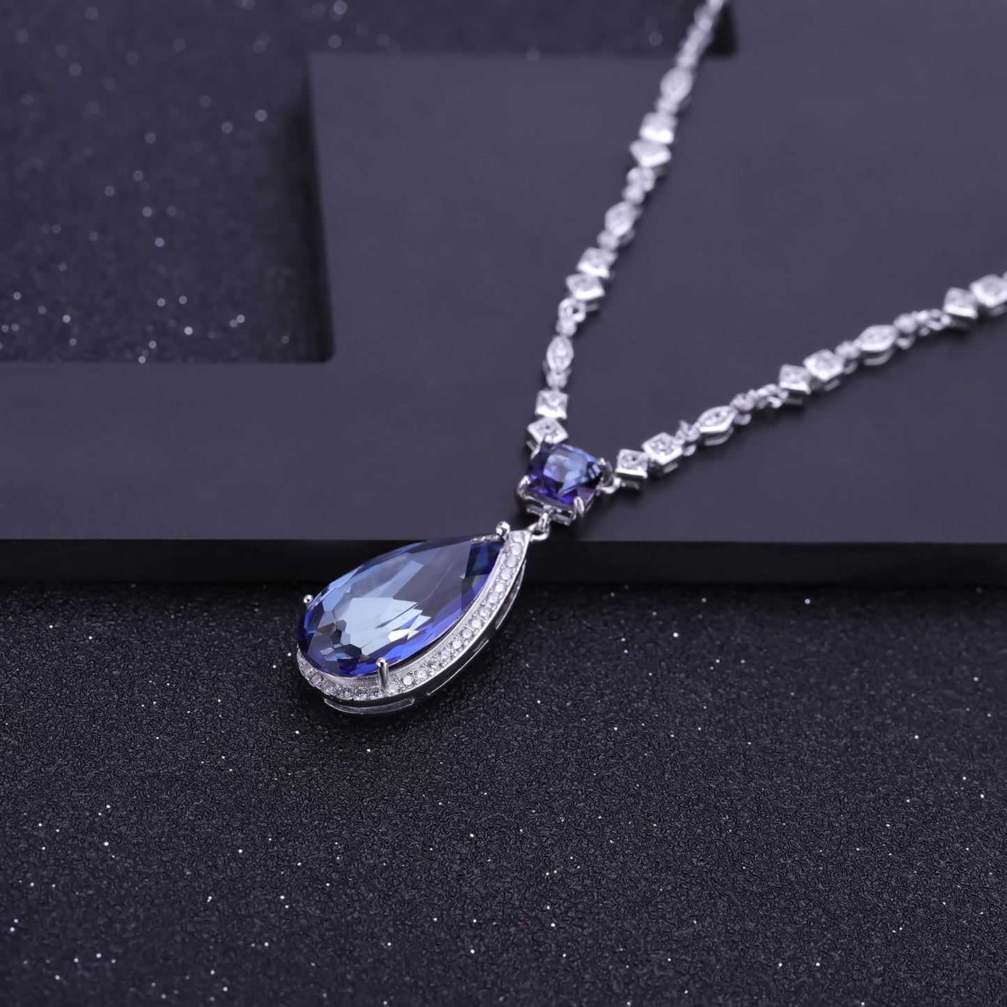 European Design Inlaid Natural Crystal Soleste Halo Pear Drop Pendant Sterling Silver Necklace for Women