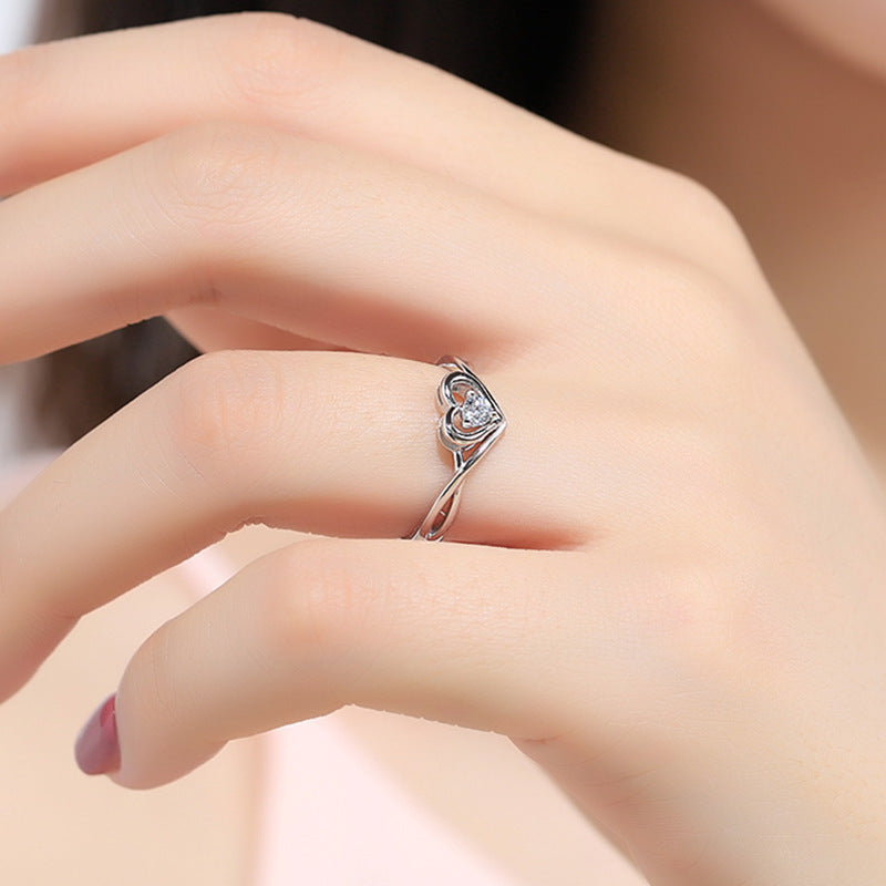 Hollow Heart with Round Zircon Silver Ring for Women