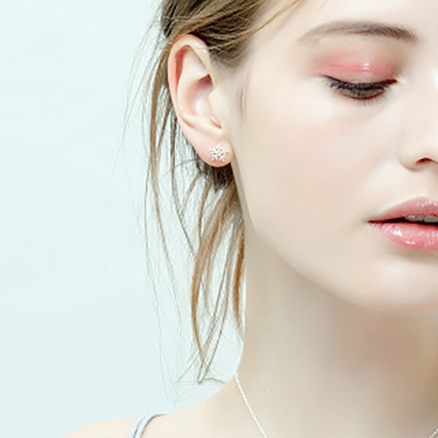 Mini Snowflake Silver Studs Earrings for Women