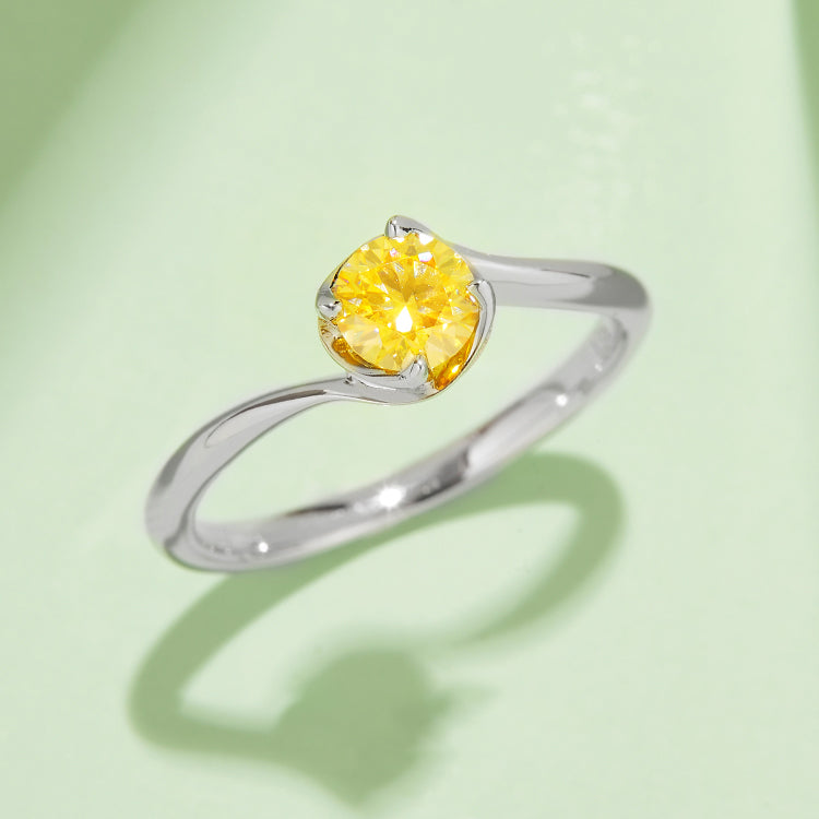 (Four Colours) Round Cut Moissanite (0.5 ct) Twist Ring for Women