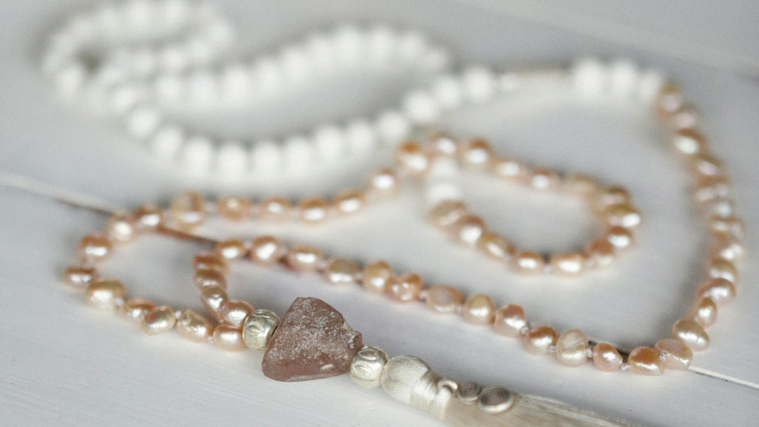 When Should You Add Geometric Pearl Necklaces to Your Collection?