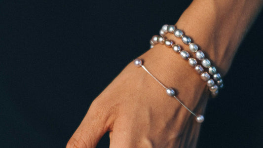 Mastering the Art of Layered Delicate Bracelets: A Guide to Effortless Elegance