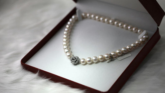 When Are Pearl Accessories Most Stylish? Discover Timeless Elegance with Planderful Jewelry