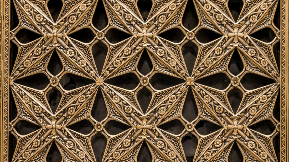 How to Choose Art Deco Jewelry Pieces for a Classic Vintage Look