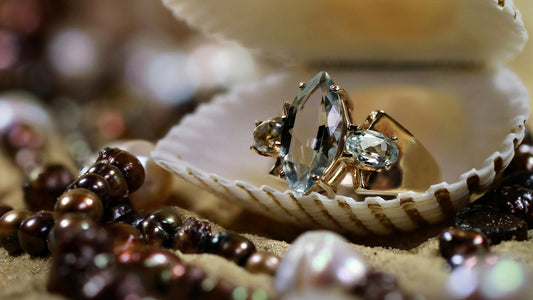 When Is the Best Time to Gift Birthstone Jewelry? A Comprehensive Guide