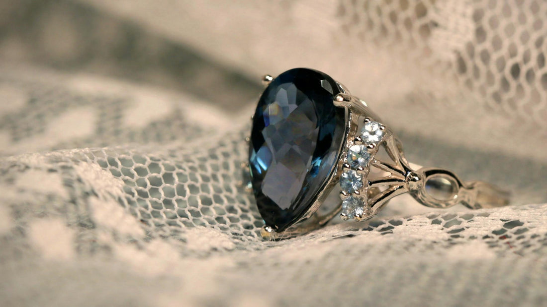 Sparkle and Shine: Choosing the Perfect Sapphire Jewelry Gift for Your Loved Ones