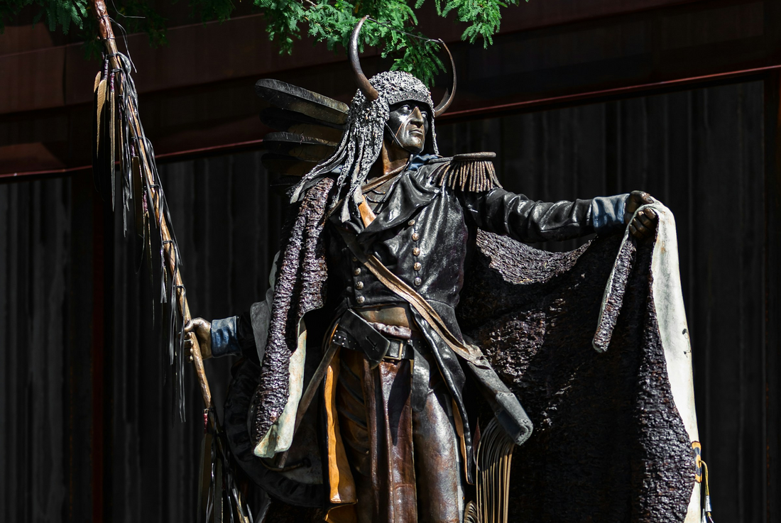 The Power and Mystique of Odin’s Symbols in Jewelry: A Journey into Norse Mythology