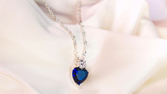 What Makes Heart Charms the Ultimate Symbol of Love for the Holidays?