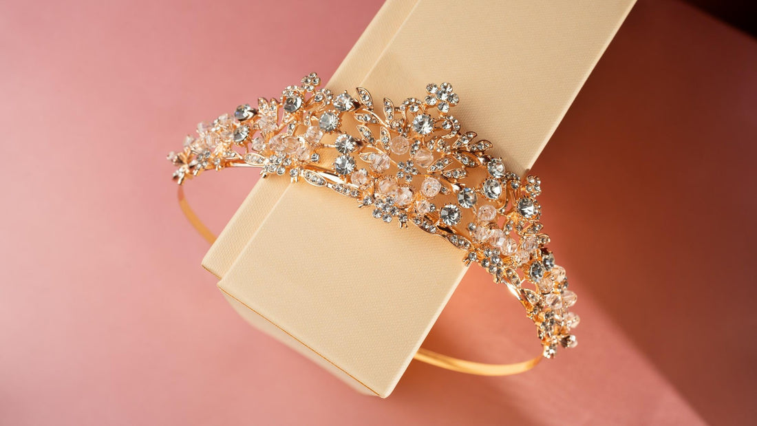 Why Victorian Jewelry Is Perfect for Creating a Romantic Style