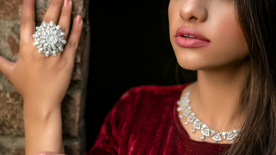 When to Go Bold with Jewelry—And When to Dial It Back