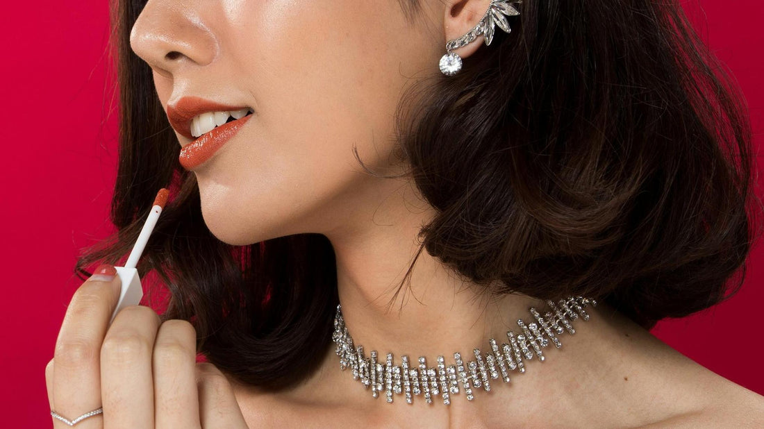 What Makes Choker Necklaces with Mixed Metals Stand Out? A Style Guide