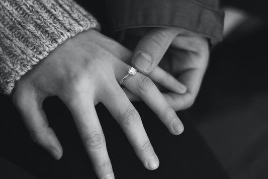 The Complete Guide to Design Your Engagement Ring