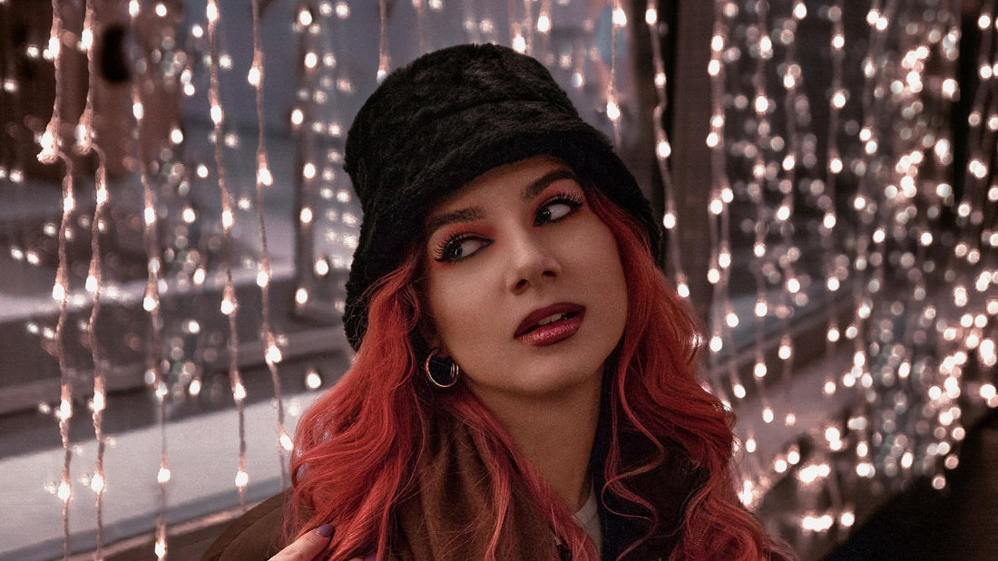 How to Pair Minimalist Jewelry with Bold Fashion Choices: A Style Guide