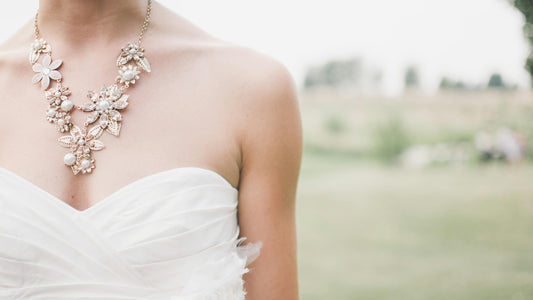 How to Style Opulent Gemstones for Special Occasions: A Guide to Sparkling Elegance