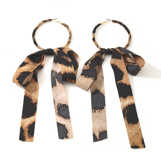Planderful Vienna Verve Earrings – Fashionable Leopard Print Design