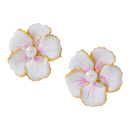 Planderful Vienna Verve Earrings – Fashionable Five-Petal Flower Design