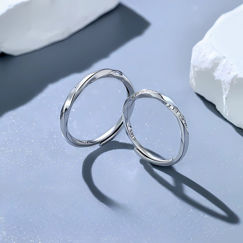 Sterling Silver Möbius Couple Ring — Adjustable
