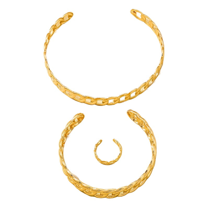 Hollow Metal Gold Ring Bracelet Set for Fashion Lovers