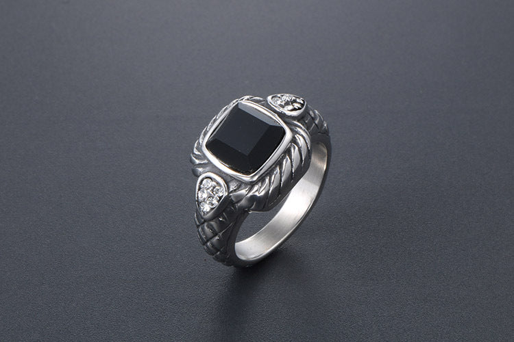 European American Antique Ring Domineering Punk Jewelry