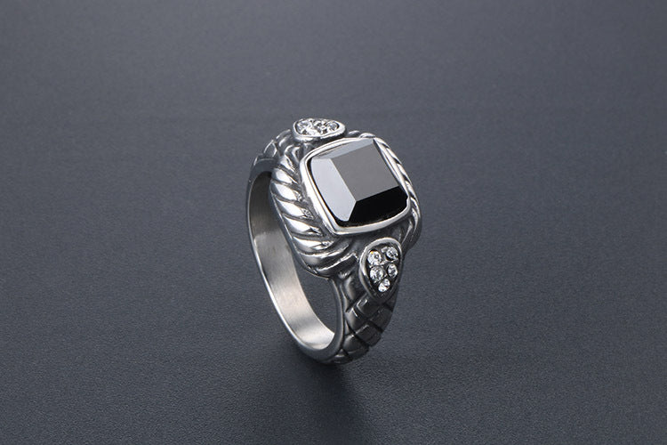 European American Antique Ring Domineering Punk Jewelry