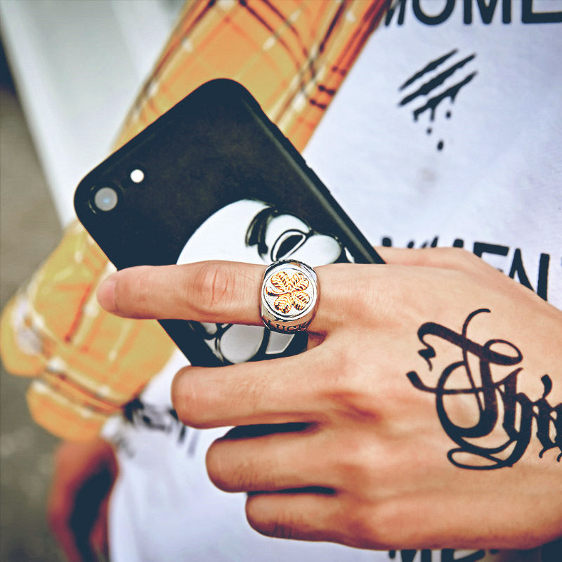Lucky Clover Titanium Steel Ring for Men and Women – European and American Jewelry Wholesale