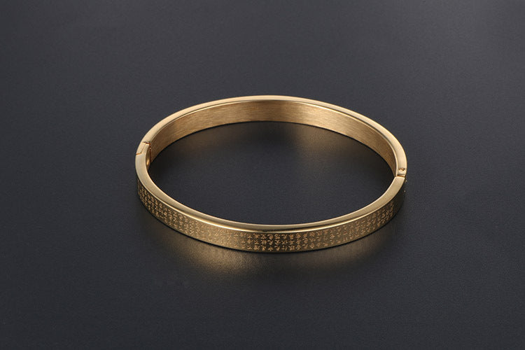 Guofeng Titanium Steel – Heart Sutra Bracelet Bracelet – Unisex Gold-Plated Bracelet