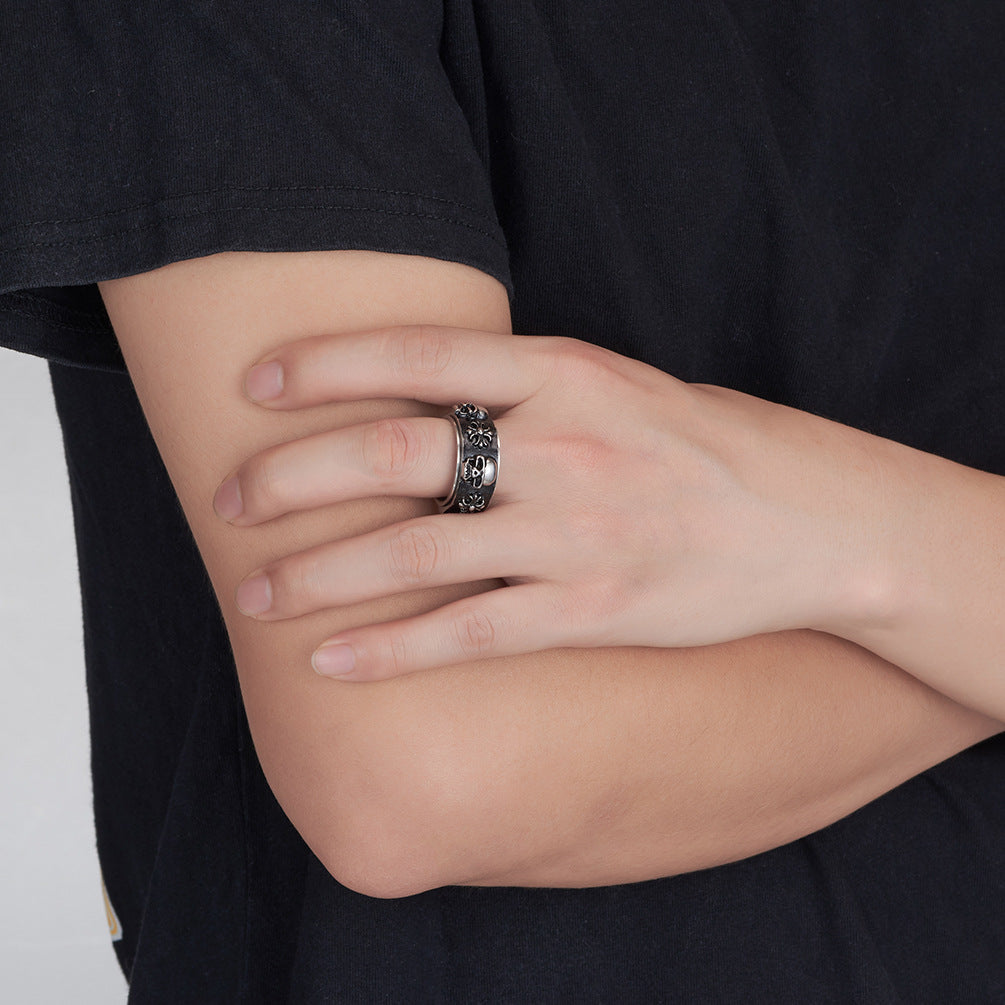 Retro Domineering Skull Rotatable Ring for Men Hipster