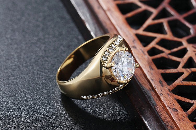 European and American Fashion Wedding Rings with Zircon and Titanium Steel