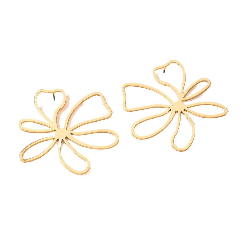 Planderful Vienna Verve Earrings – Fashionable Minimalist Design with Golden Flowers