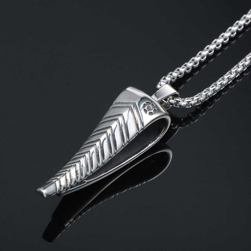 Stylish Men's Titanium Steel Antelope Horn Pendant Necklace - Punk Fashion Whistle Design
