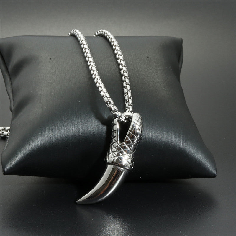 Titanium Steel Wolf Tooth Pendant Necklace for Men - Trendy Stainless Steel Snake Tooth Design