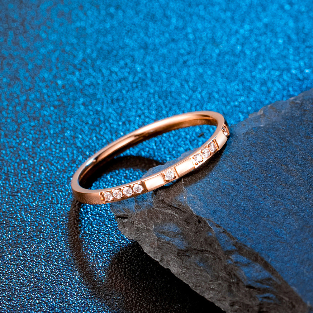 2mm Zircon Rose Gold Stainless Steel Ring for Women