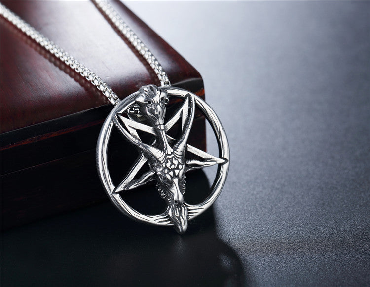 Planderful Personalized Titanium Steel Pendant Necklace Unisex Retro Sheephead Monster Protection Charm