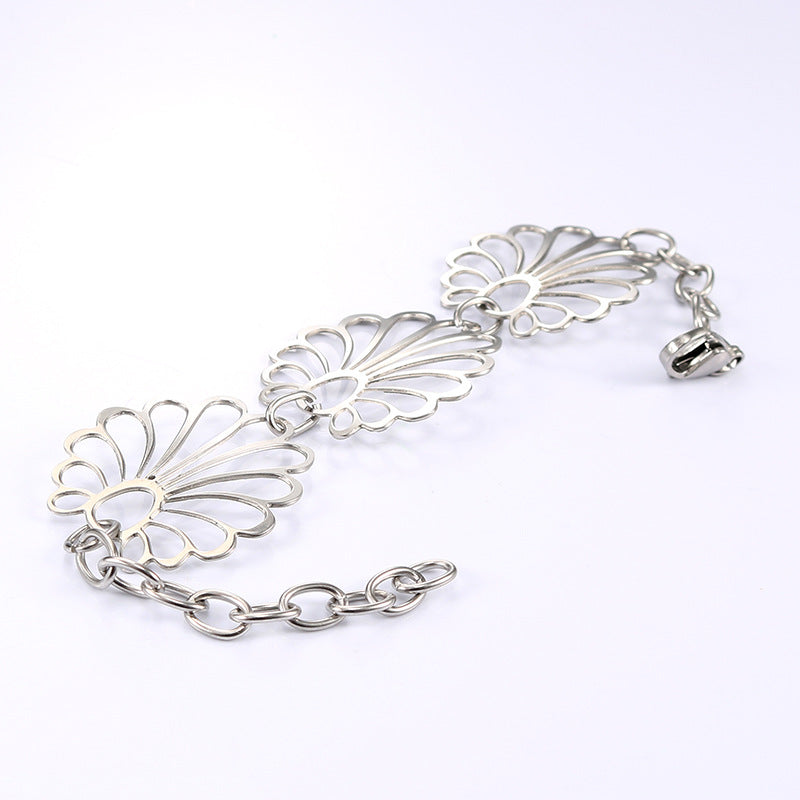 Personalized Large Flower Titanium Steel Bracelet for Women – Elegant Stainless Steel Jewelry