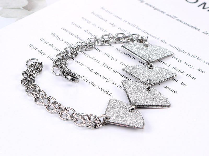 Stylish Scallop Design Titanium Steel Bracelet for Women - Personalized Stainless Steel Jewelry