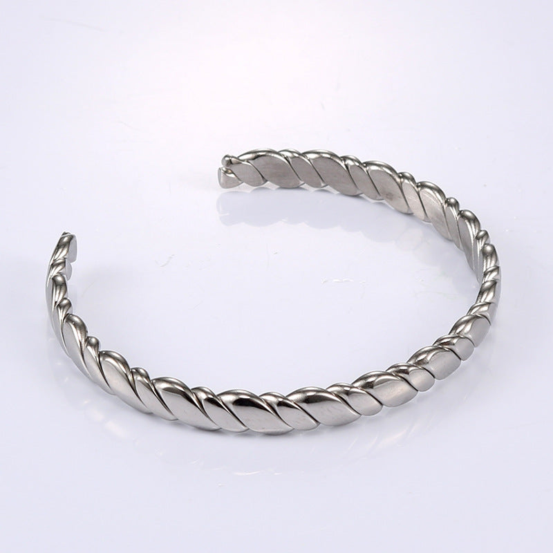 Custom Minimalist Titanium Steel Bracelet for Women - Stylish Everyday Jewelry