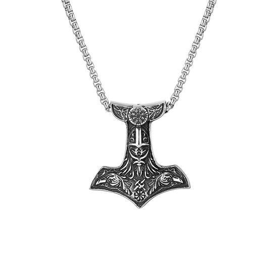 Steel Necklace – Elegant Viking Guardian