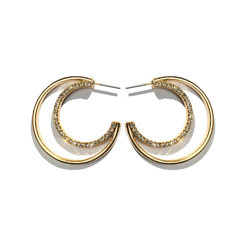 Wholesale Vienna Verve C-Shaped Earrings with Alloy and Metal Components