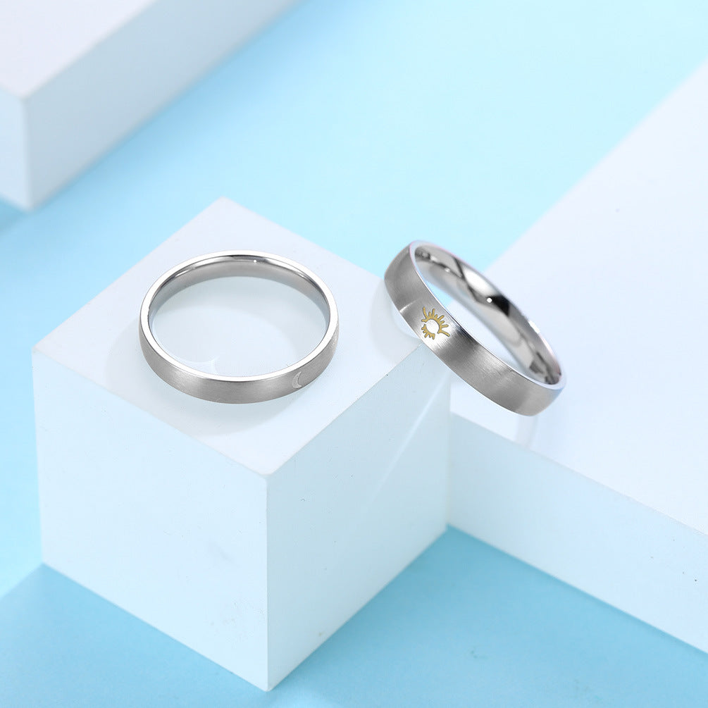 Brushed Style Sun Moon Luminous Luminous Couple Ring – Student