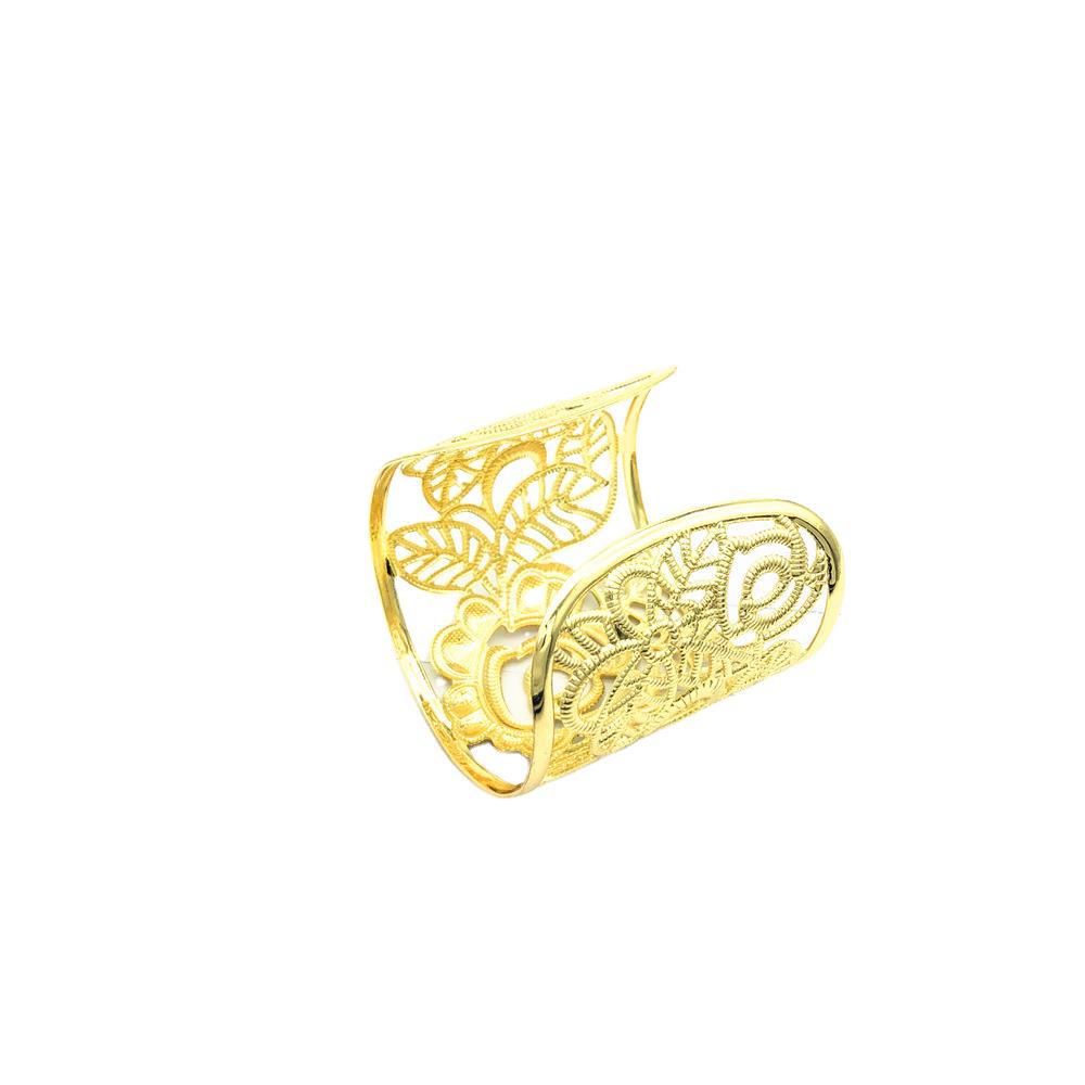 Rose Charm Alloy Bangle - Vienna Verve Collection