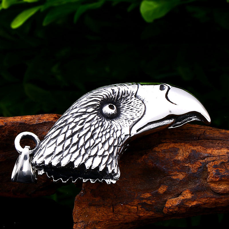 Punk-Inspired Titanium Steel Crow Head Pendant for Men - Wholesale Jewelry Accessories