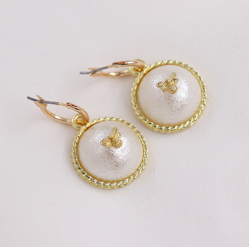 Fashion Forward Pearl Bee Earrings - Vienna Verve Collection